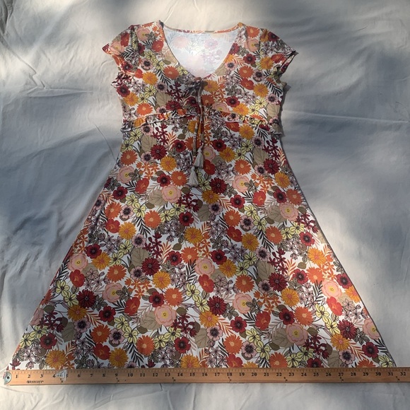 *5/$20 or 3/$15 Vintage 70s Retro Inspired Floral NWOT Empire Waist V-Neck Dress - Picture 9 of 9